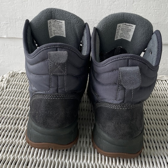 Men’s Columbia Fairbanks Omni Heat Boots in Graphite, Dark Moss size 9.5 - Picture 6 of 13